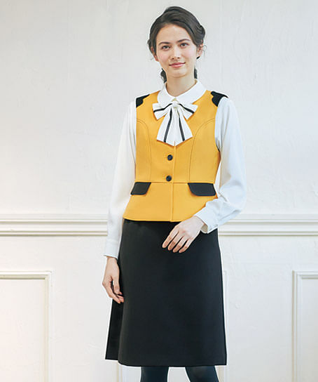【MARY QUANT】全4色・ベスト（ストレッチ）