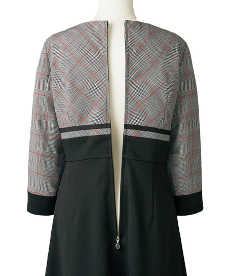 【MARY QUANT】全1色・ワンピース（七分袖・ストレッチ・抗ウイルス・抗菌）