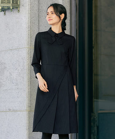 MARY QUANT】全1色・ワンピース（グリーン購入法・ストレッチ） M53261 