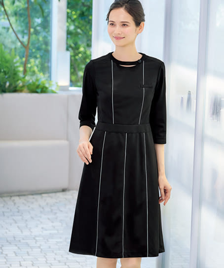 【MARY QUANT】全1色・ワンピース(6分袖・ニット・帯電防止)