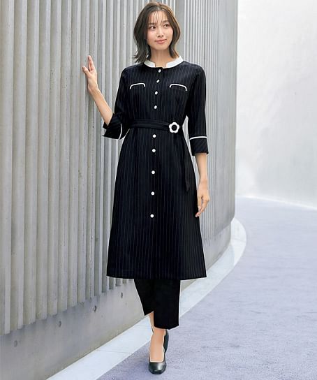 【MARY QUANT】テーパードパンツ（ストレッチ・裏地なし）