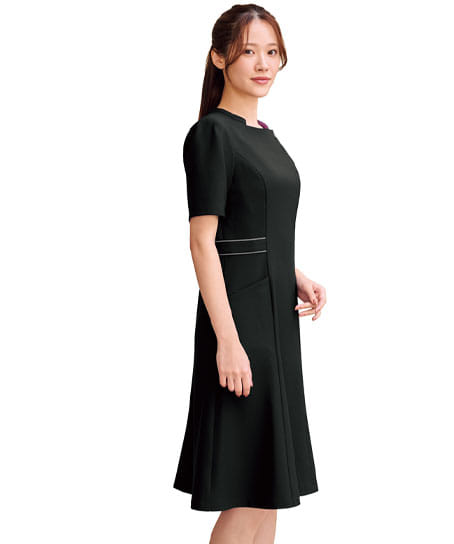 【全２色】ワンピース（ストレッチ・制電・吸汗速乾）