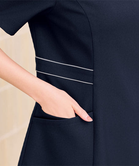 【全２色】ワンピース（ストレッチ・制電・吸汗速乾）