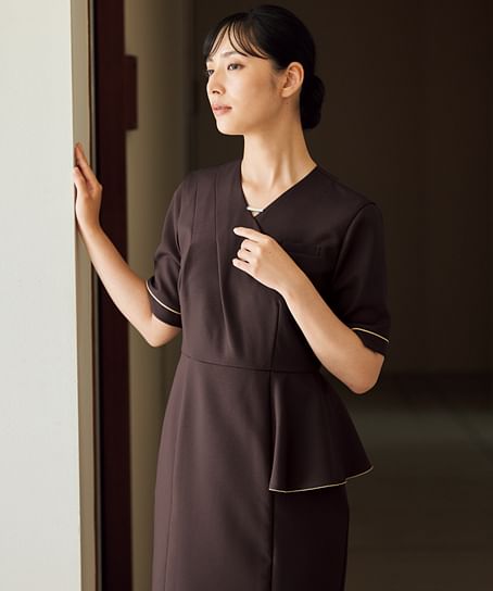 【LA BEAUTE】全1色・ワンピース（ストレッチ・防透・吸汗速乾）