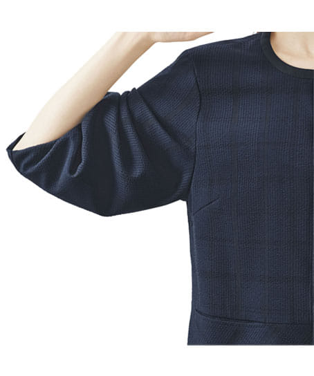 【全1色】オーバーブラウス(七分袖・ストレッチ・吸汗速乾・UVカット)