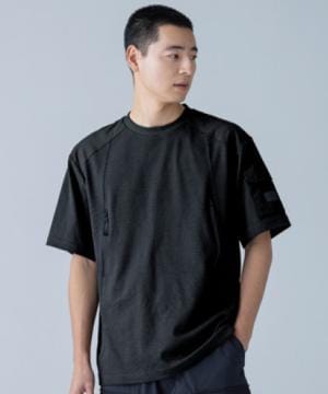 飲食店制服・ユニフォームの通販の【ユニデポ フード】【全1色】TS DESIGN ニッカーズスラントジップショートスリーブＴシャツ（ストレッチ・高通気・吸汗速乾・男女兼用）