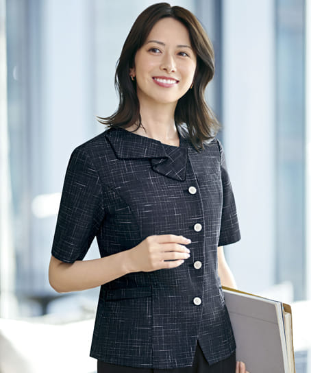 【全2色】半袖オーバーブラウス（ストレッチ・消臭・エコ素材）