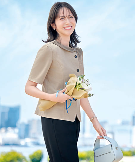 【全２色】半袖オーバーブラウス（ストレッチ・消臭・エコ素材）