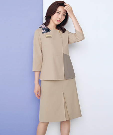 【全2色】七分袖オーバーブラウス（ストレッチ・消臭・エコ素材）